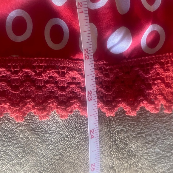 Tusso Silk-like Red and White Flirty Skirt, Size L - Picture 7 of 8